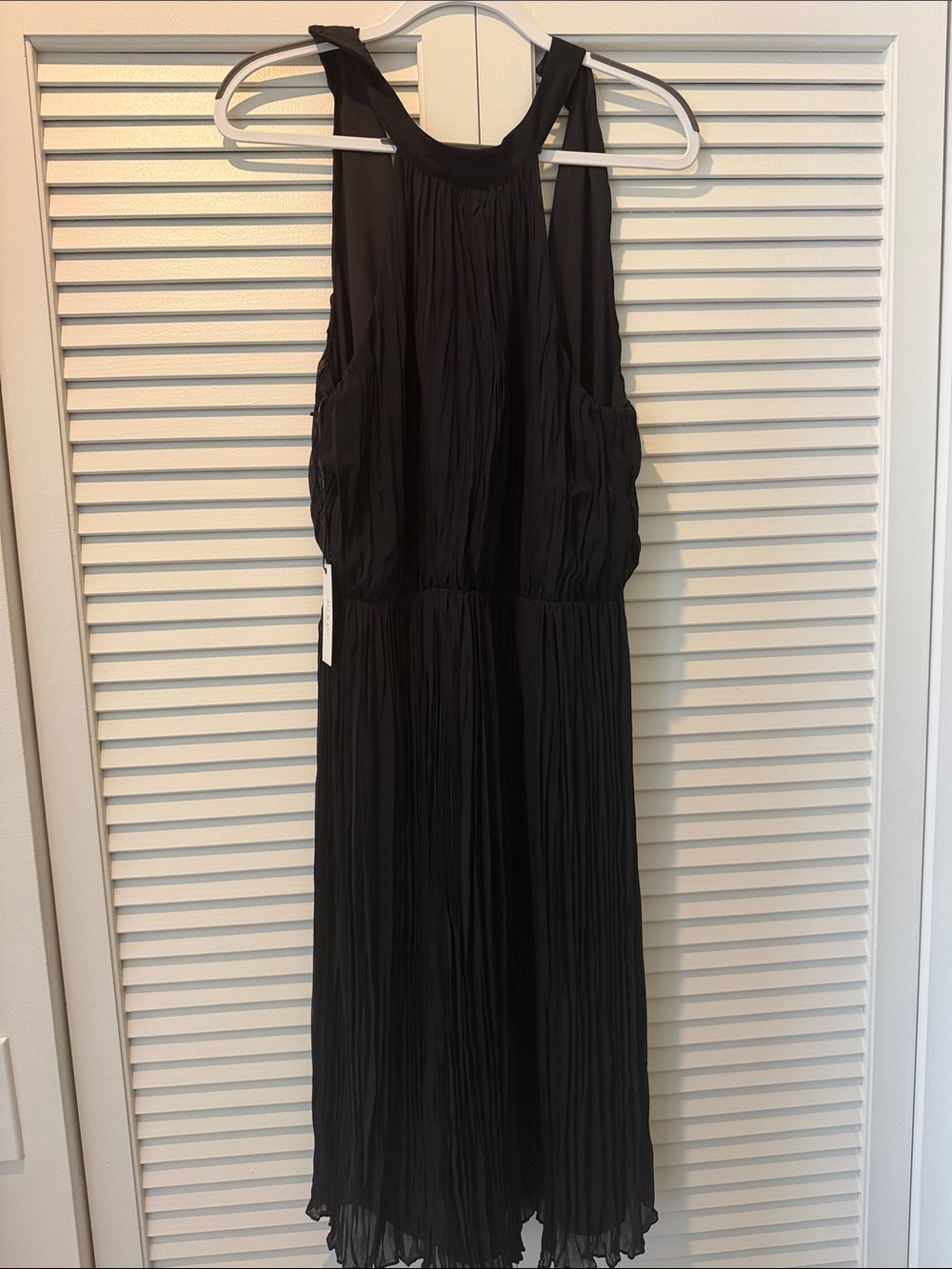 ALI & JAY Black Pleated Maxi Halter Dress